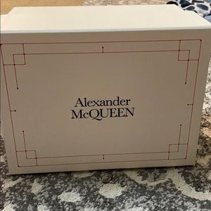 Alexander MCQUEEN Box